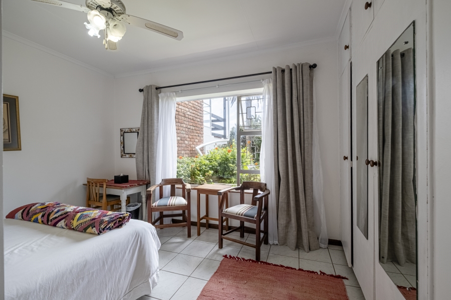 4 Bedroom Property for Sale in Summerstrand Eastern Cape